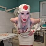 Lady Naomi Rouge Bizarre Geschlechtsumwandlung POV OP in meiner Fetischklinik